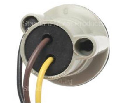 Standard Motor Products Parking Light Socket, 3 Wire – S-55