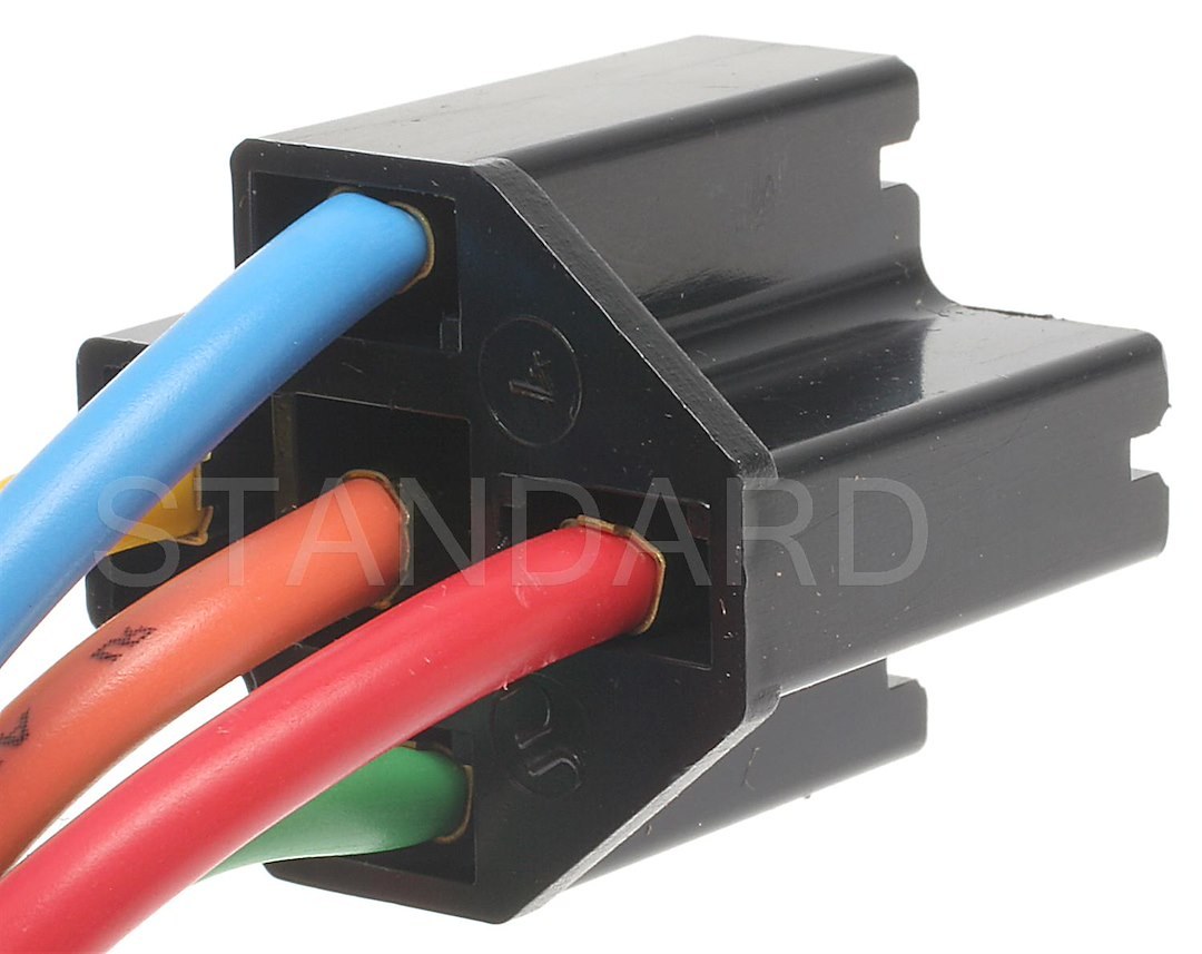 Standard Motor Products Ignition Relay Connector, Black, Female, 5 Terminals – S-654