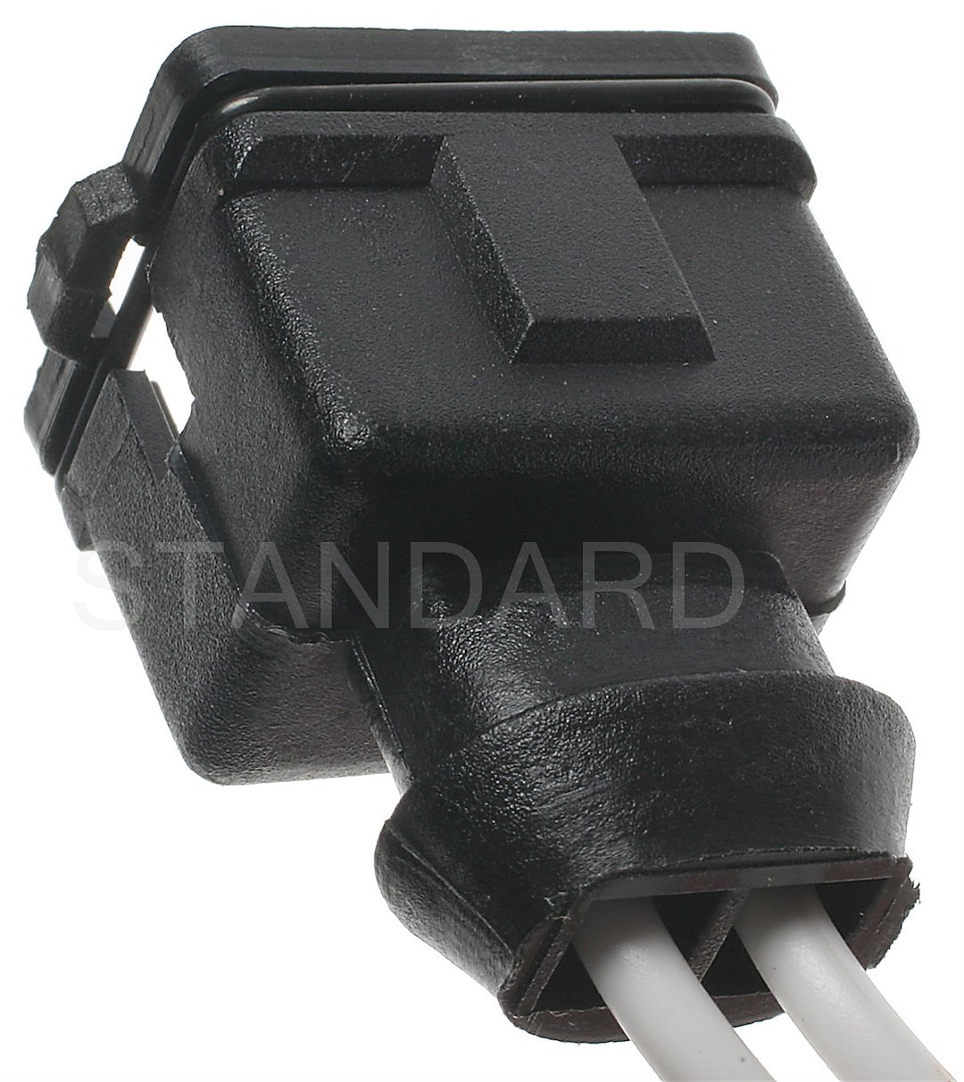 Standard Motor Products Wire Plug Connector, With Centered Index Slot Without Release, Black, Female, 2 Terminals – S-697