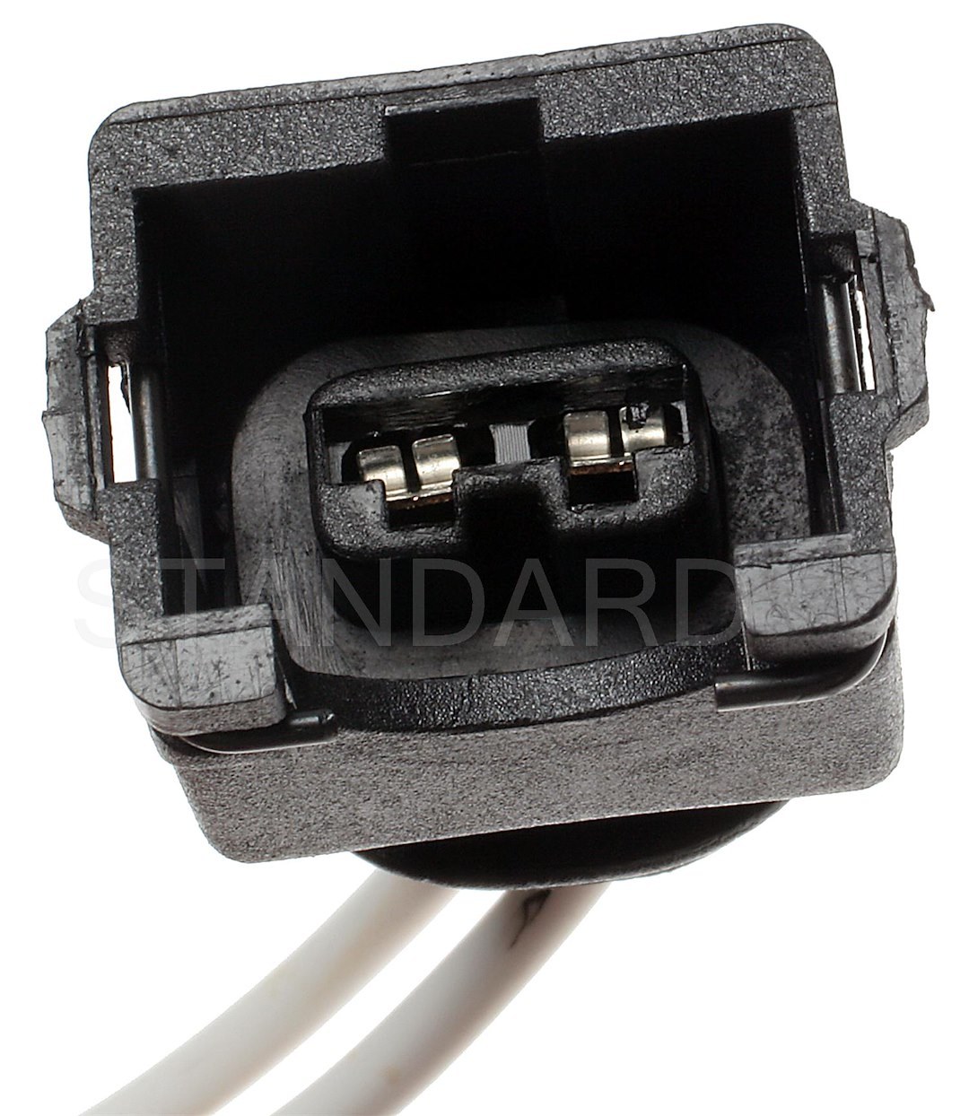 Standard Motor Products Wire Plug Connector, With Centered Index Slot Without Release, Black, Female, 2 Terminals – S-697