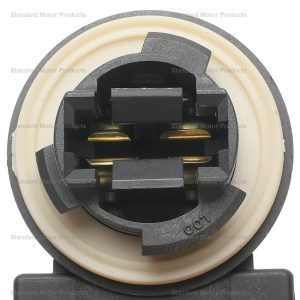 Standard Motor Products Parking Light Socket, 90 Degree Angle, 3 Terminal – S-776