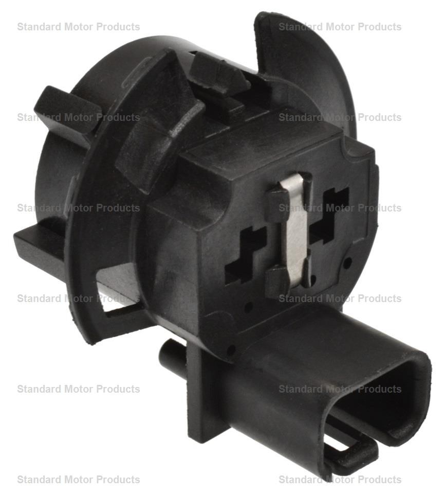 Standard Motor Products Turn Signal Light Socket, 3 Blade Terminal – S-999