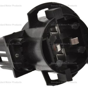 Standard Motor Products Turn Signal Light Socket, 3 Blade Terminal – S-999