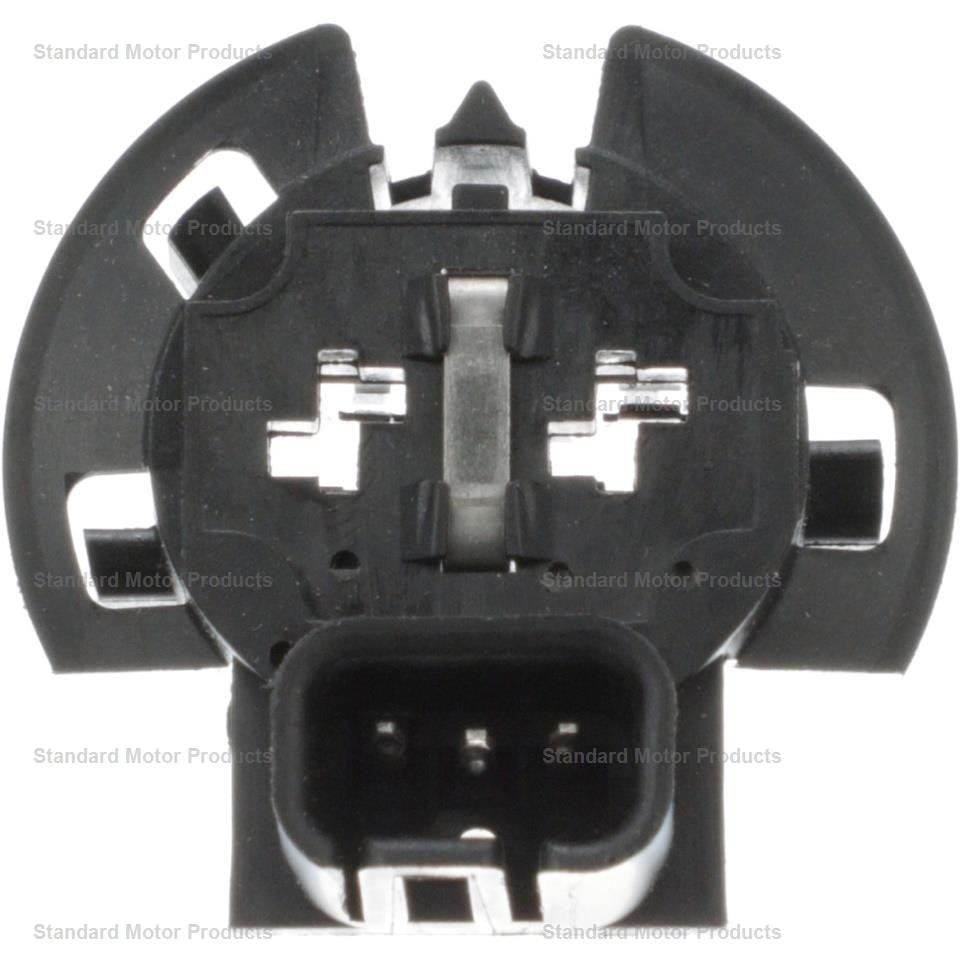 Standard Motor Products Turn Signal Light Socket, 3 Blade Terminal – S-999