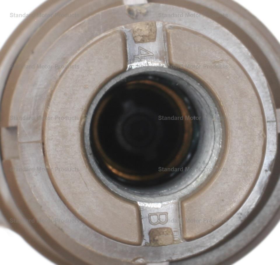 Standard Motor Products Vehicle Speed Sensor, Intermotor ®, Genuine Intermotor Quality – SC360