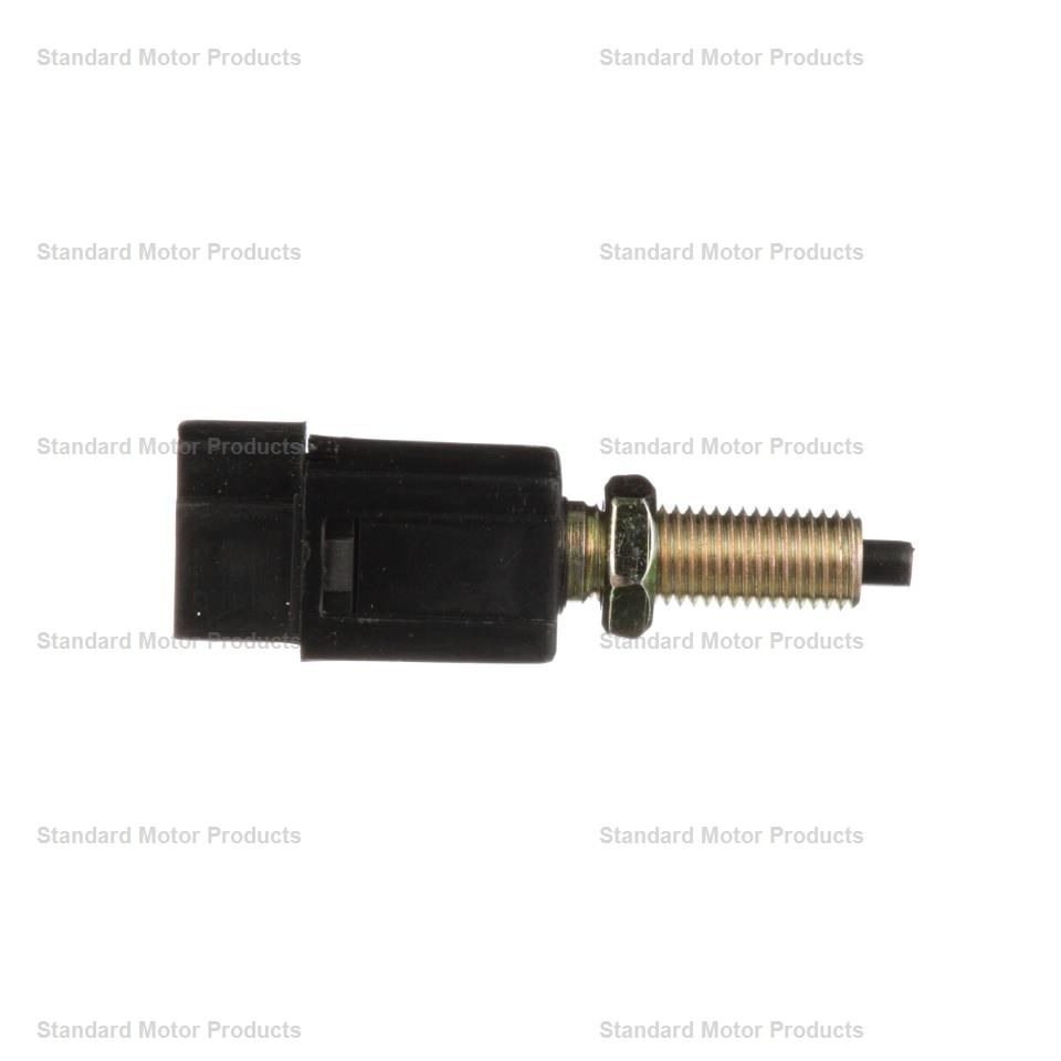 Standard Motor Products Brake Light Switch, Intermotor ®, Genuine Intermotor Quality – SLS-143