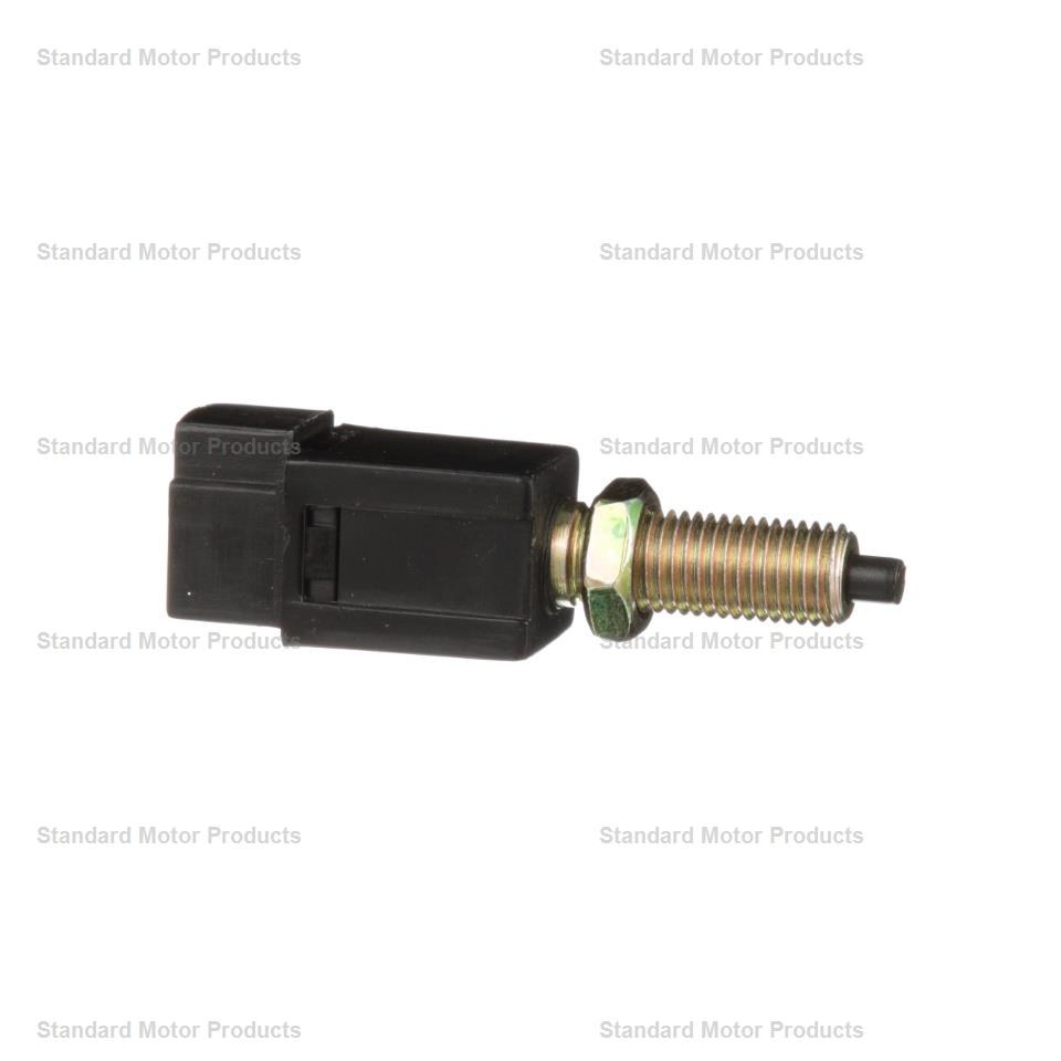Standard Motor Products Brake Light Switch, Intermotor ®, Genuine Intermotor Quality – SLS-143