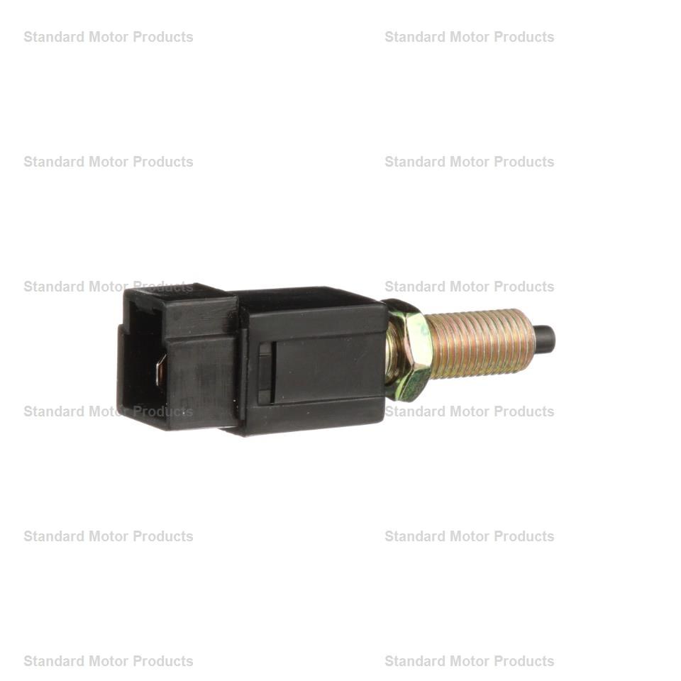 Standard Motor Products Brake Light Switch, Intermotor ®, Genuine Intermotor Quality – SLS-143