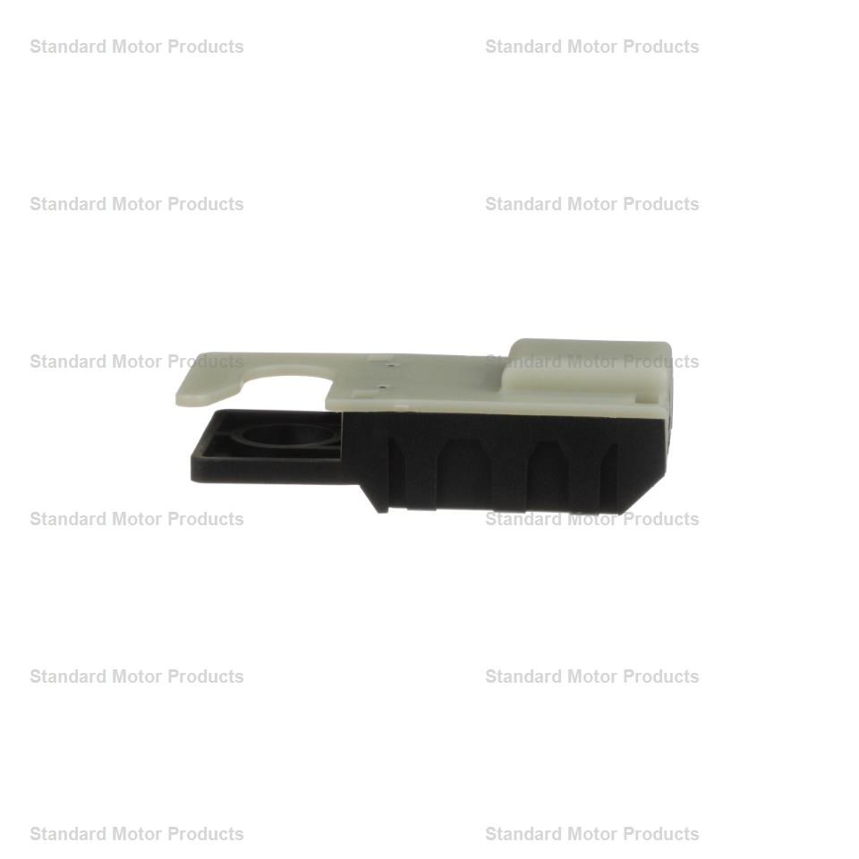 Standard Motor Products Brake Light Switch – SLS-303