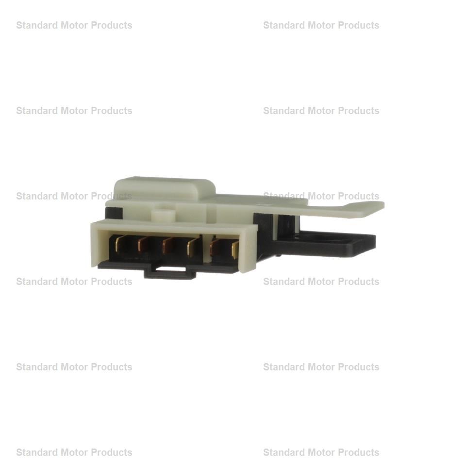 Standard Motor Products Brake Light Switch – SLS-303