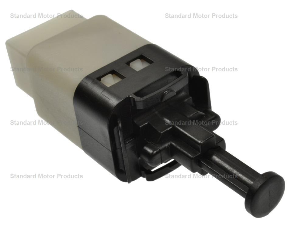 Standard Motor Products Brake Light Switch, 4 Male Blade Terminal, 12 Volts – SLS-327