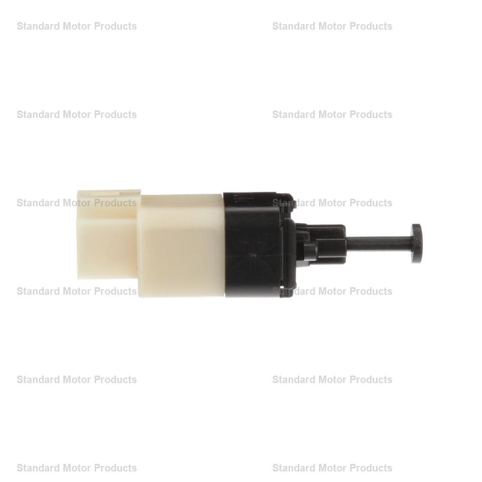 Standard Motor Products Brake Light Switch, 4 Male Blade Terminal, 12 Volts – SLS-327