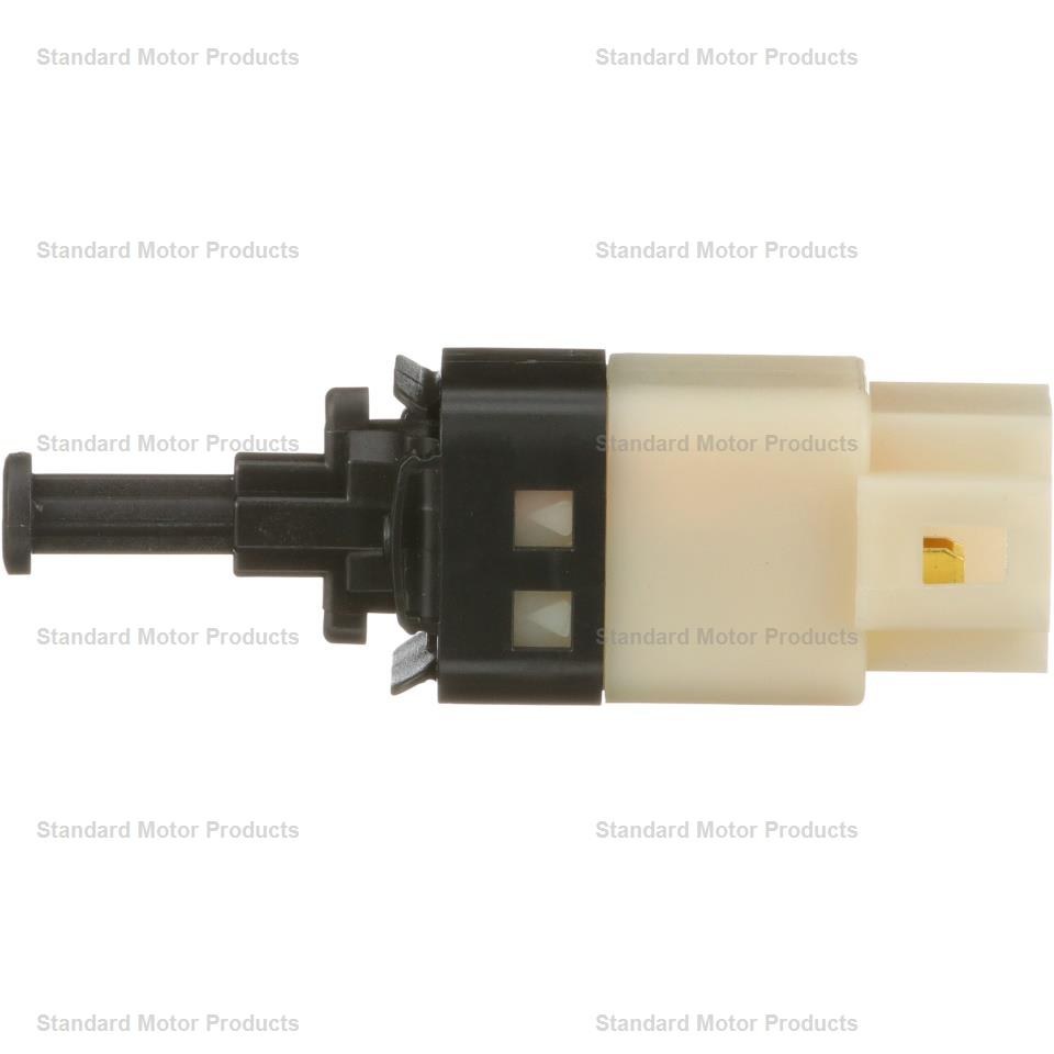 Standard Motor Products Brake Light Switch, Intermotor ®, Genuine Intermotor Quality – SLS-407