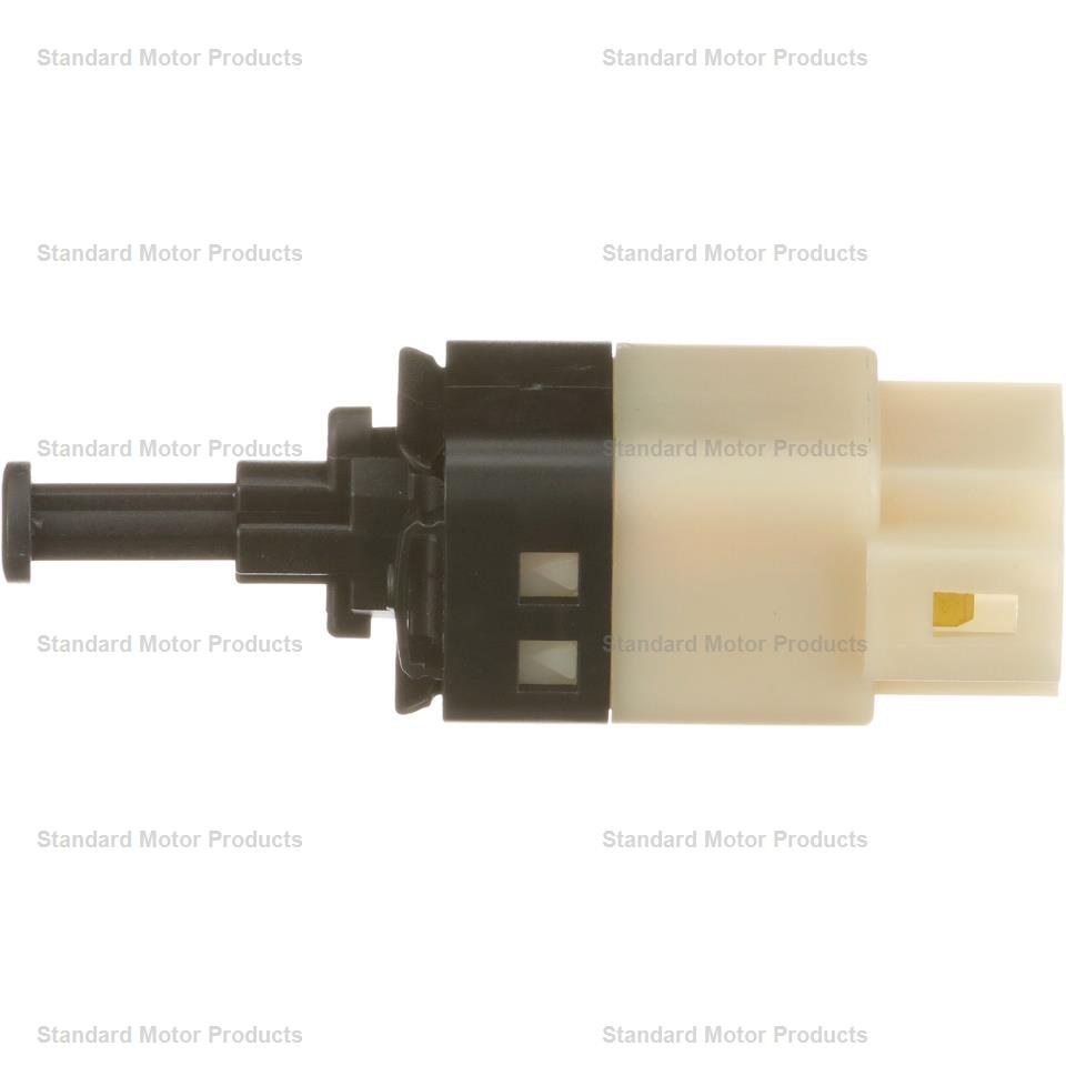 Standard Motor Products Brake Light Switch, Intermotor ®, Genuine Intermotor Quality – SLS-407