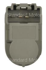 Standard Motor Products Brake Light Switch, T Series, 4 Male Blade Terminals – SLS510T
