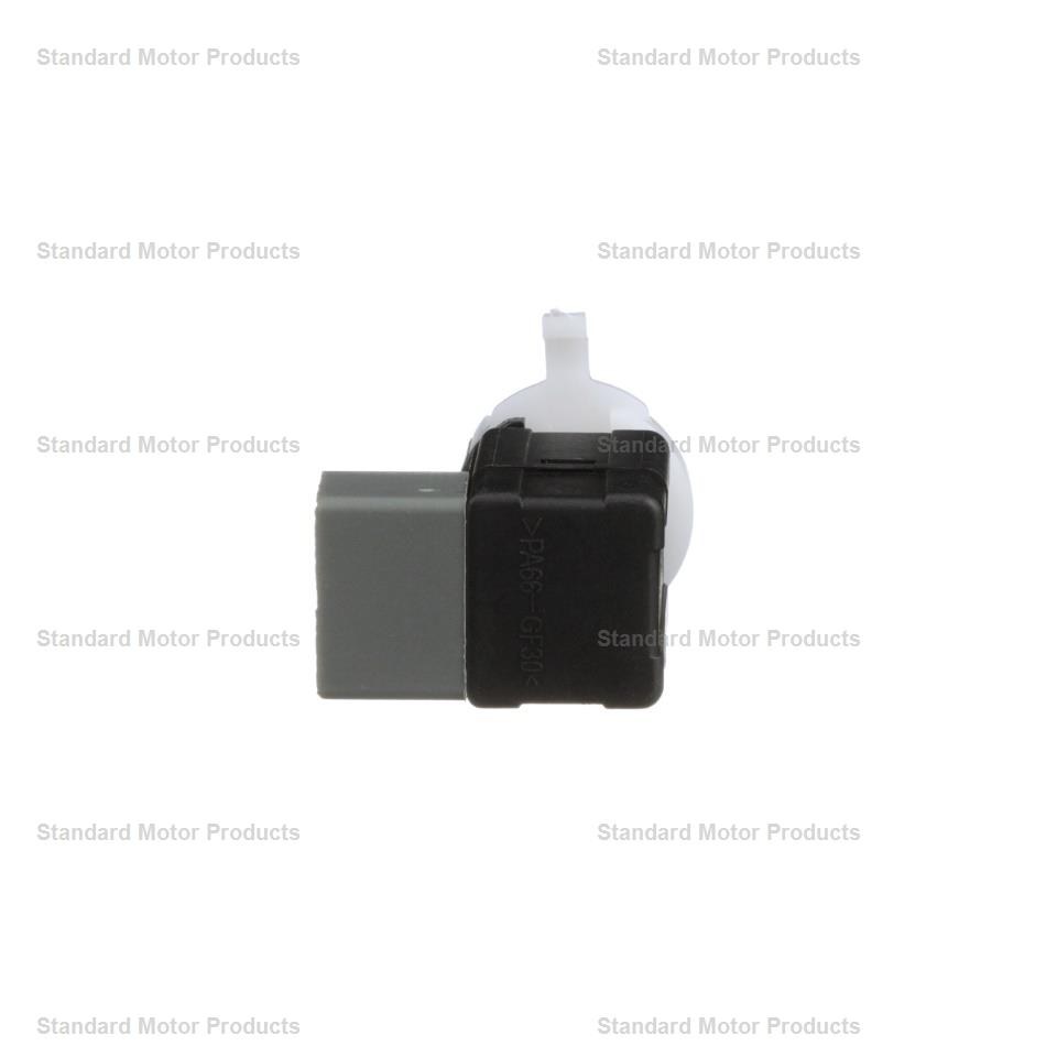 Standard Motor Products Brake Light Switch, 4 Blade Terminals, 12 Volt, Black/ Gray, Plastic, With Mounting Brackets – SLS-514