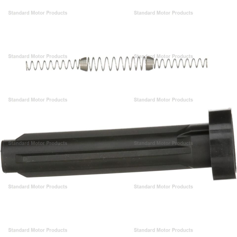 Standard Motor Products Spark Plug Boot – SPP215E