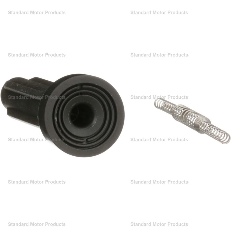 Standard Motor Products Spark Plug Boot – SPP215E