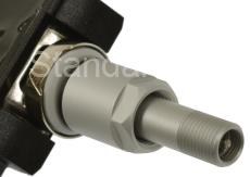 Standard Motor Products Tire Pressure Monitoring System – TPMS Sensor, Intermotor ®, 315 Mhz, Black, Single – TPM124A