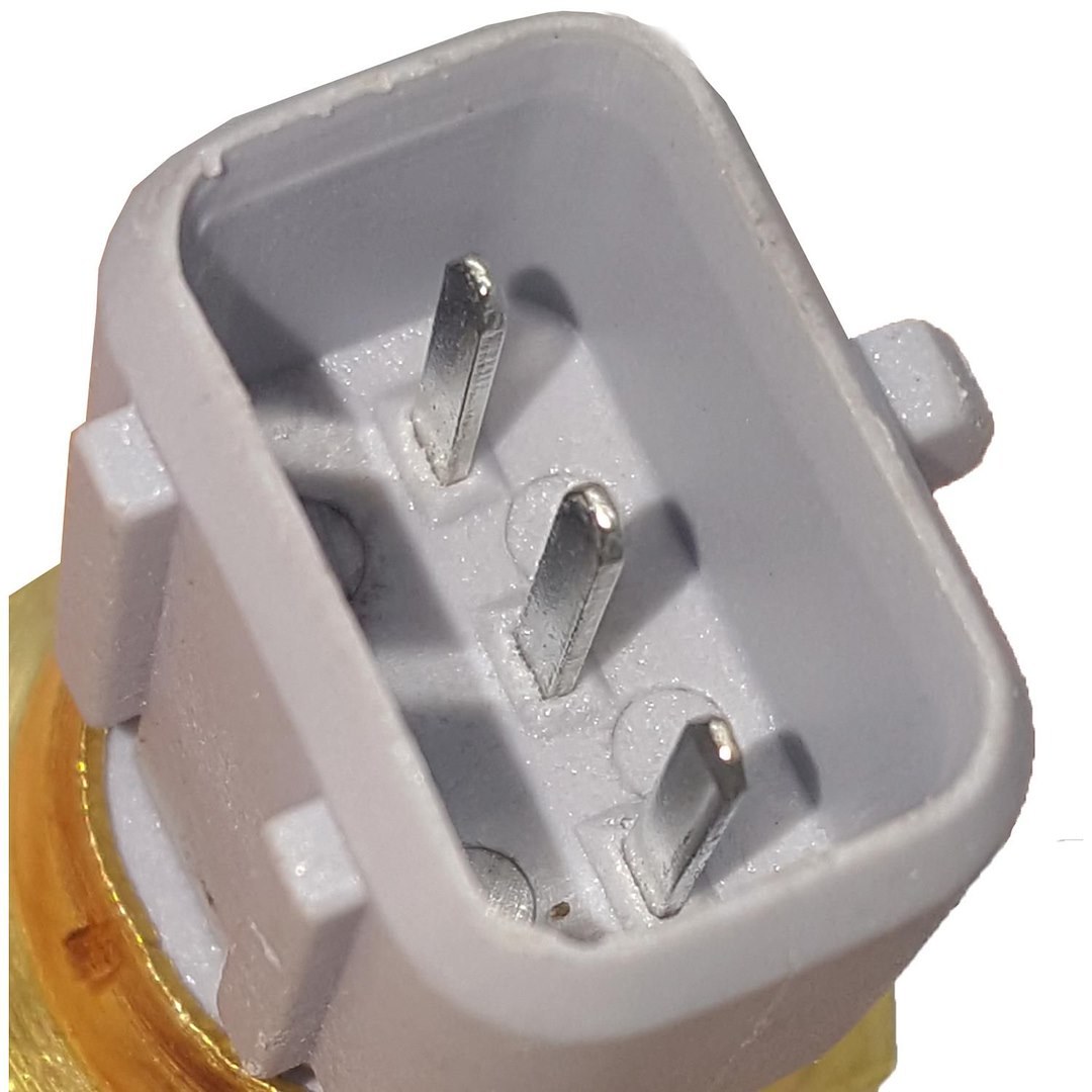 Standard Motor Products Coolant Temperature Sensor, T Series, 3 Terminal, Genuine Intermotor Quality – TX122T