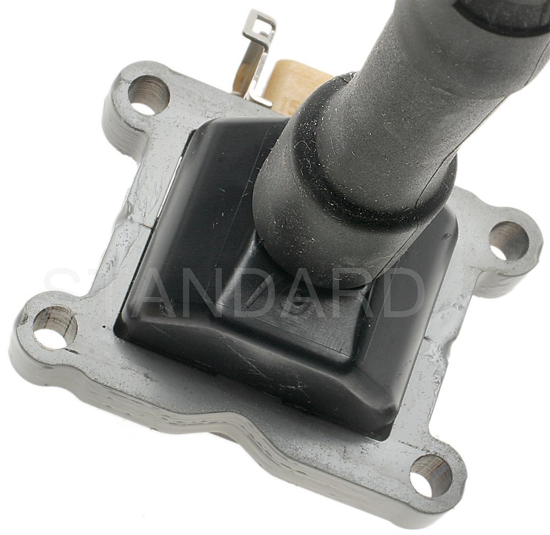 Standard Motor Products Ignition Coil, Intermotor ®, Genuine Intermotor Quality – UF-226