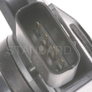 Standard Motor Products Ignition Coil, Intermotor ®, Genuine Intermotor Quality – UF-230