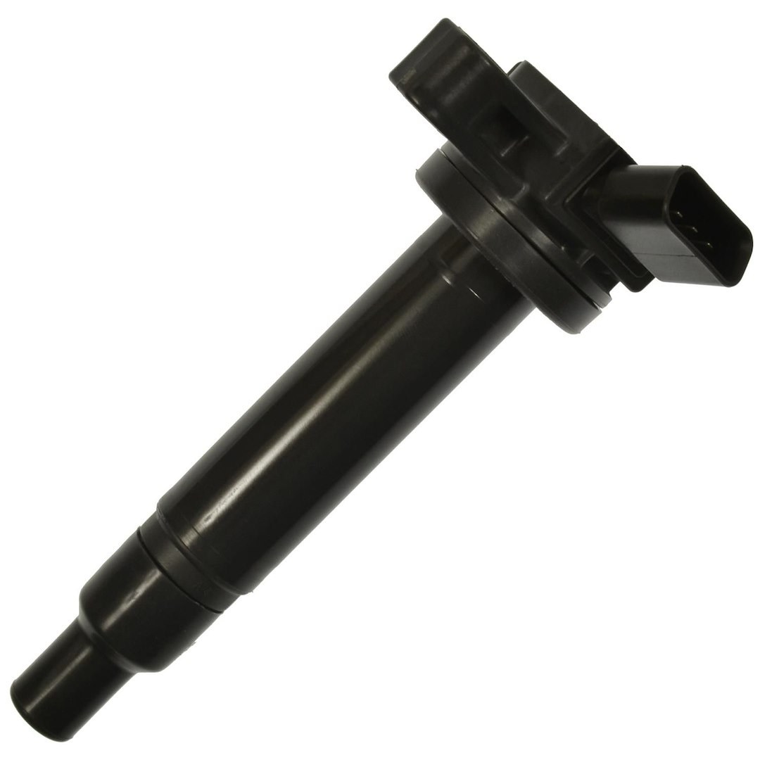 Standard Motor Products Ignition Coil, T Series, Genuine Intermotor Quality – UF230T