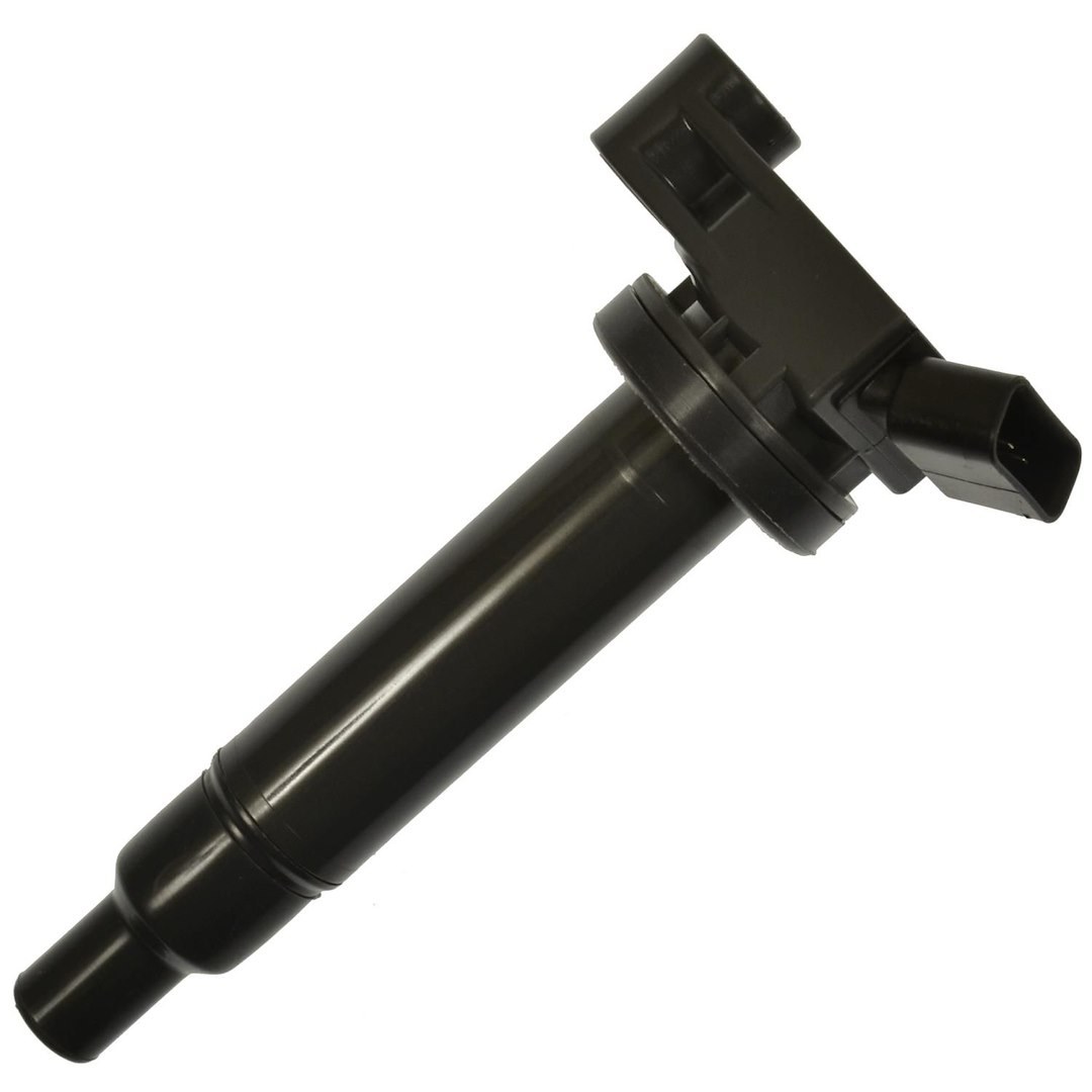 Standard Motor Products Ignition Coil, T Series, Genuine Intermotor Quality – UF267T