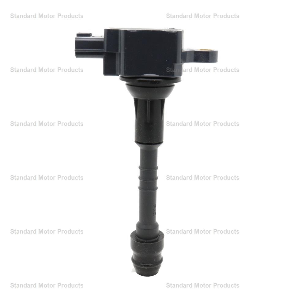 Standard Motor Products Ignition Coil, T Series, Genuine Intermotor Quality – UF351T
