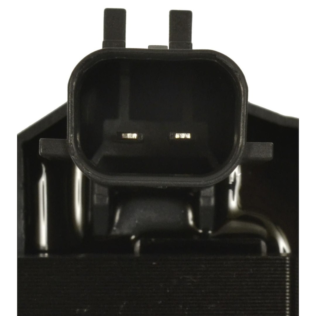 Standard Motor Products Ignition Coil, T Series, 12 Volt, Coil on Plug, Electronic Coil Type, 2 Male Blade Terminal – UF378T