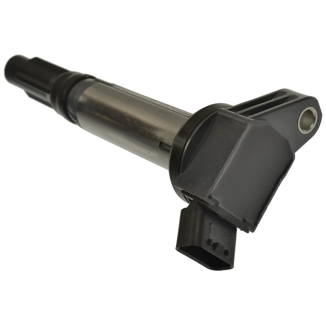 Standard Motor Products Ignition Coil, T Series, 12 Volt, Coil on Plug, Electronic Coil Type, 4 Male Blade Terminal, Female Connector, Black – UF487T