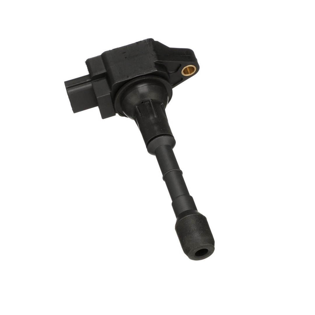 Standard Motor Products Ignition Coil, T Series, 12 Volt, Coil on Plug, Electronic Coil Type, 3 Male Blade Terminal, Female Connector, Black – UF550T