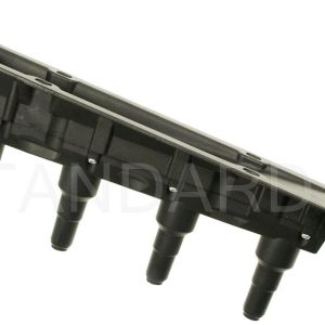 Standard Motor Products Ignition Coil, Intermotor ®, Ignition Coil and Module Assembly, Genuine Intermotor Quality – UF-577