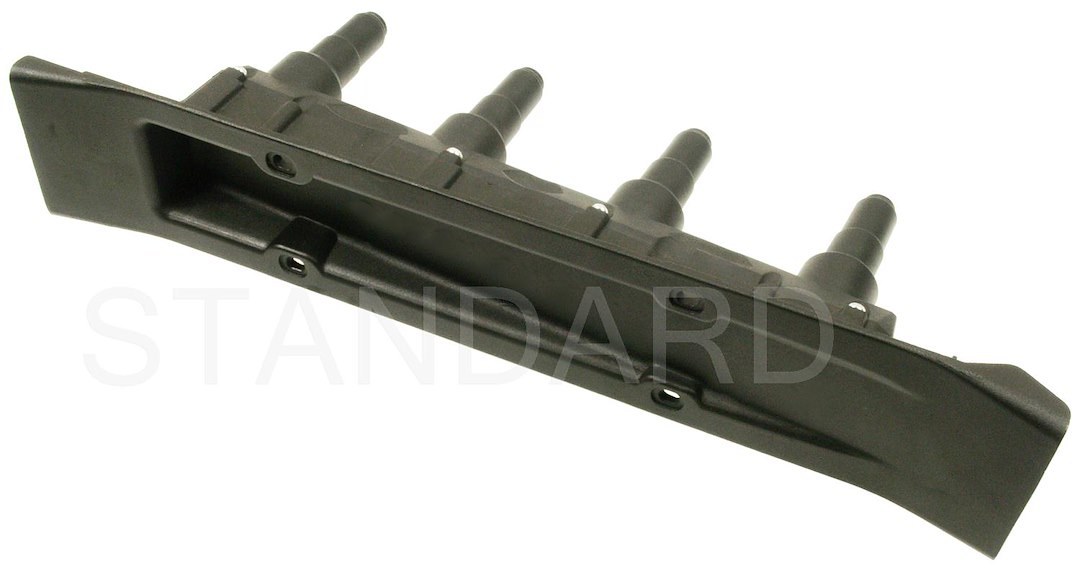 Standard Motor Products Ignition Coil, Intermotor ®, Ignition Coil and Module Assembly, Genuine Intermotor Quality – UF-577