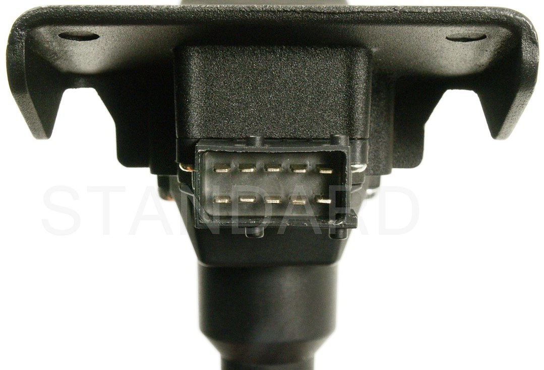 Standard Motor Products Ignition Coil, Intermotor ®, Ignition Coil and Module Assembly, Genuine Intermotor Quality – UF-577