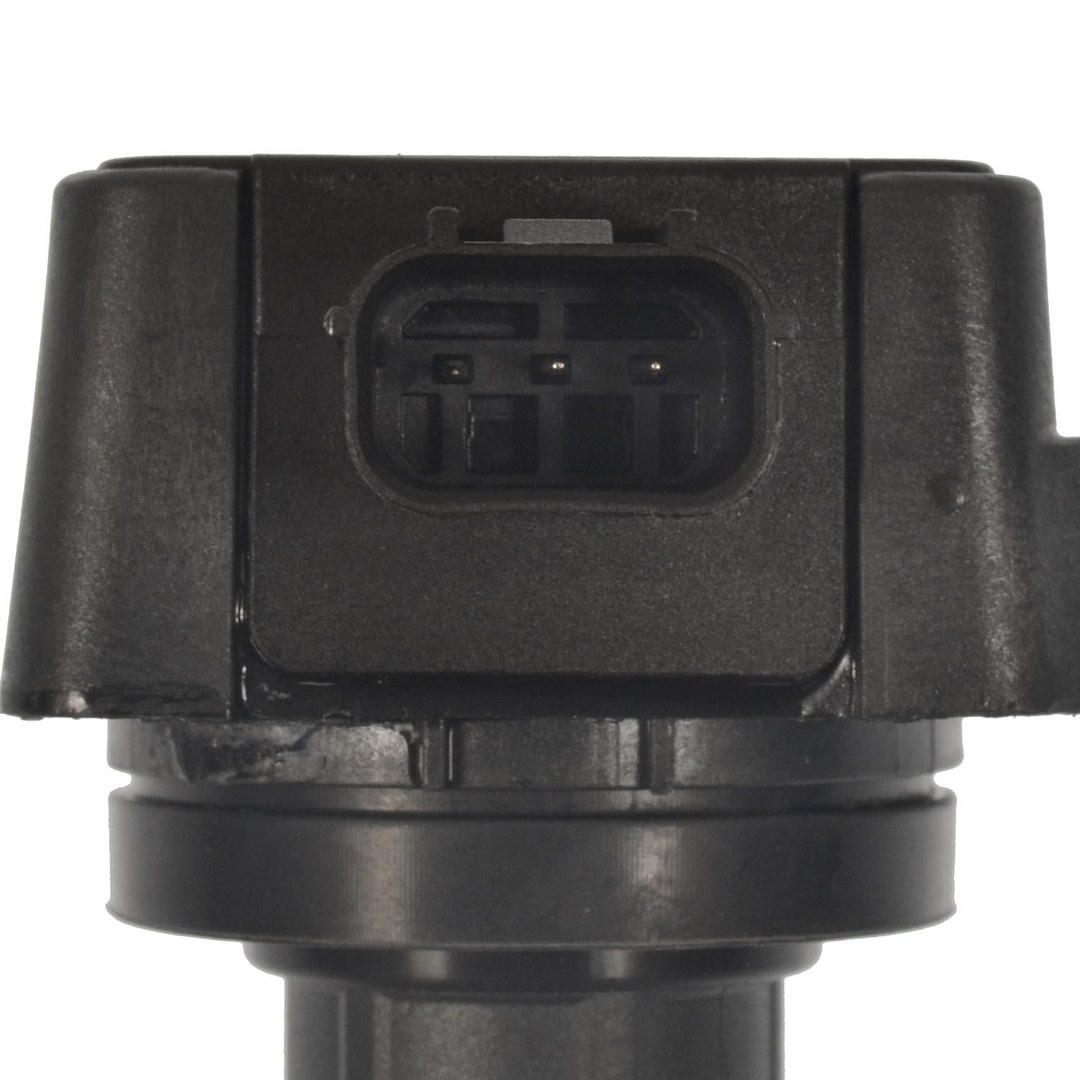 Standard Motor Products Ignition Coil, T Series, 2 Male Blade Terminal, Female Connector, Gray – UF624T