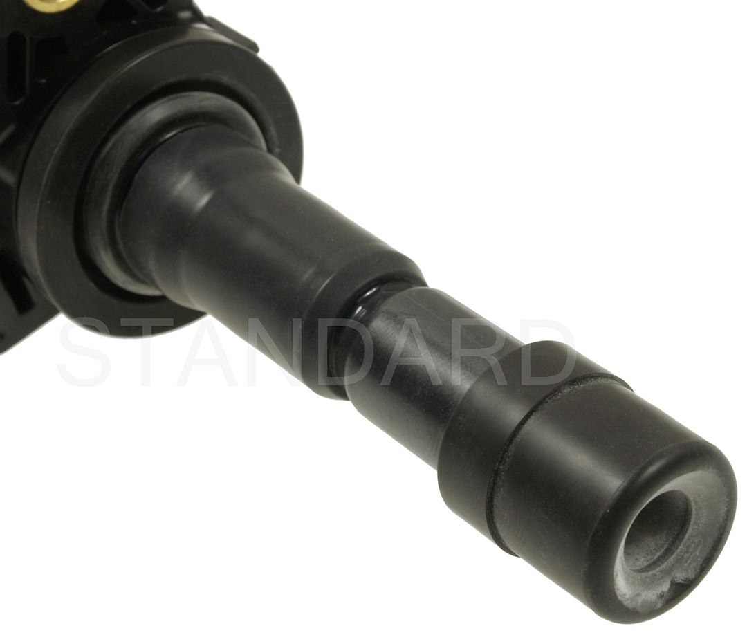Standard Motor Products Ignition Coil, Intermotor ®, Genuine Intermotor Quality – UF-626