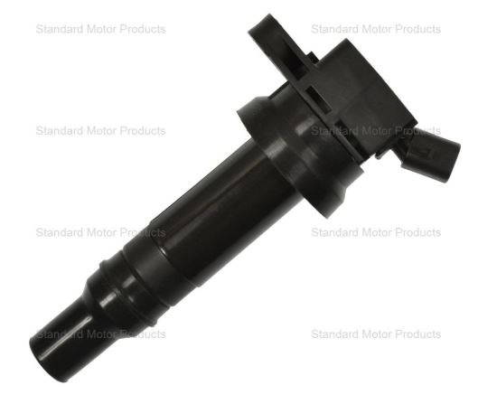 Standard Motor Products Ignition Coil, T Series, Genuine Intermotor Quality – UF652T
