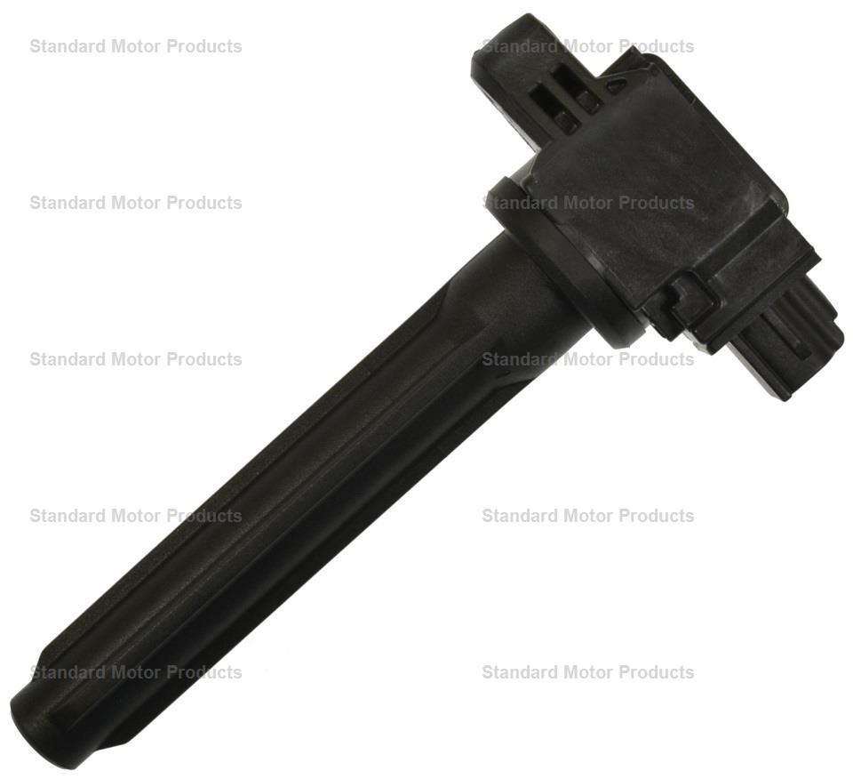 Standard Motor Products Ignition Coil, Electronic Coil Type, Black, 3 Blade Terminal, With Mounting Brackets, Single – UF814