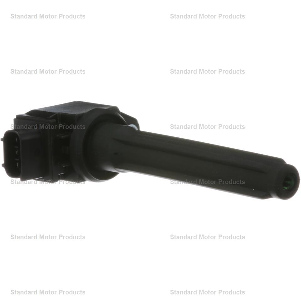 Standard Motor Products Ignition Coil, Electronic Coil Type, Black, 3 Blade Terminal, With Mounting Brackets, Single – UF814