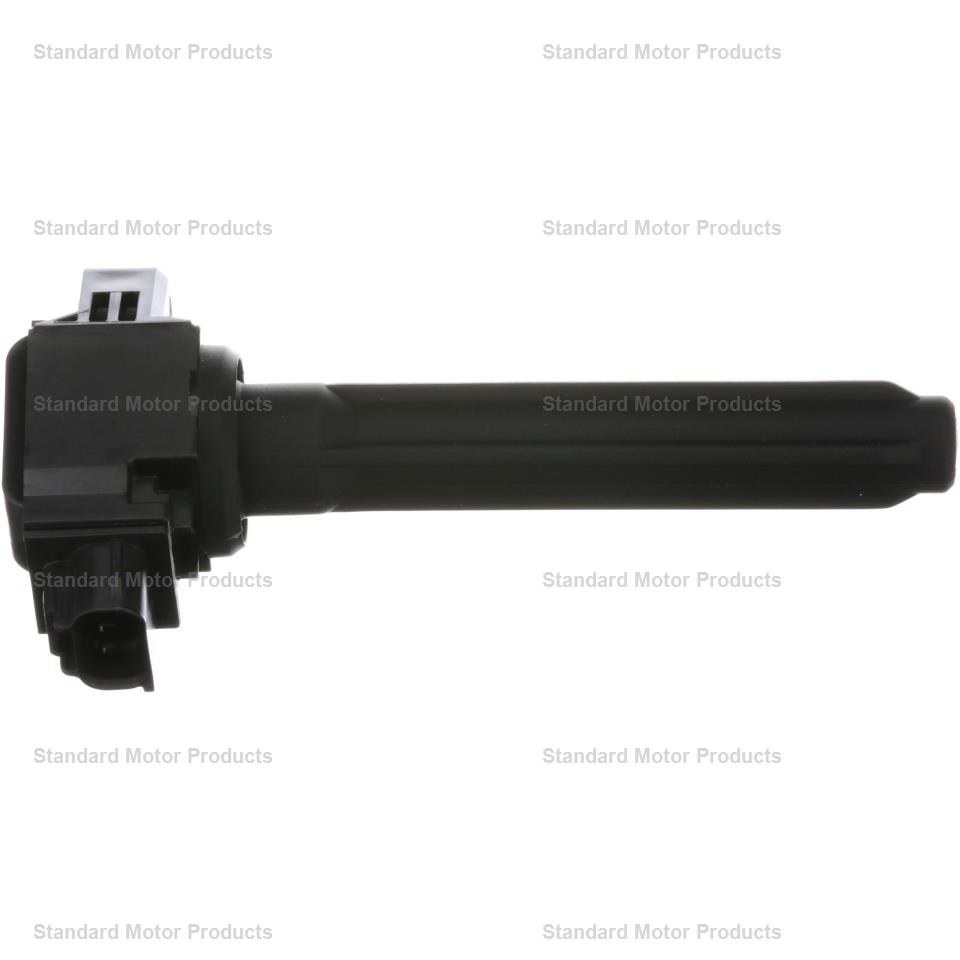 Standard Motor Products Ignition Coil, Electronic Coil Type, Black, 3 Blade Terminal, With Mounting Brackets, Single – UF814