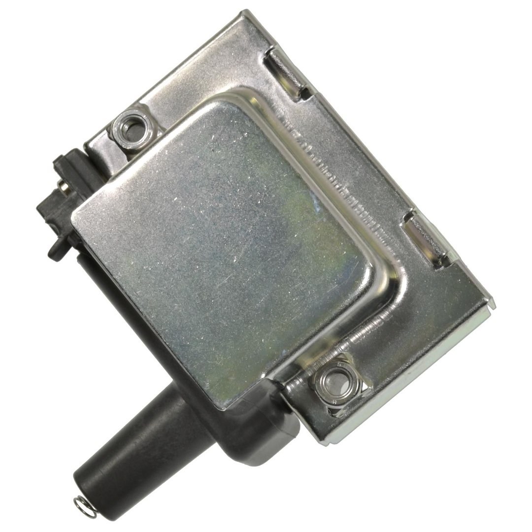 Standard Motor Products Ignition Coil, T Series, Genuine Intermotor Quality – UF89T