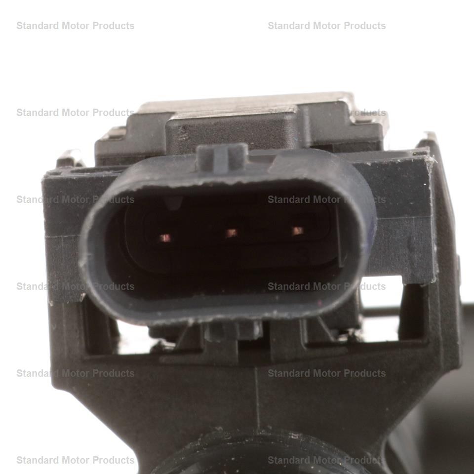 Standard Motor Products Crankcase Breather Tube, 3 Male Blade Terminal – V753