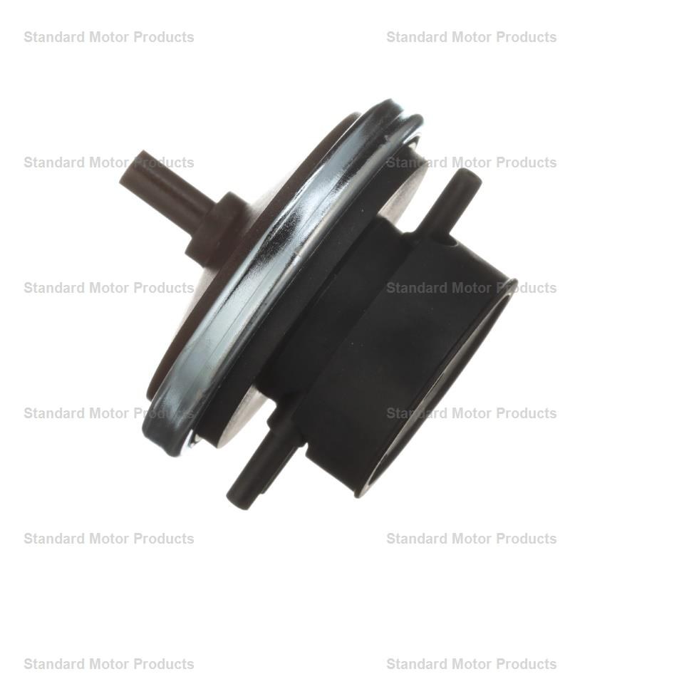 Standard Motor Products EGR Vacuum Modulator, Intermotor ®, Genuine Intermotor Quality – VS53