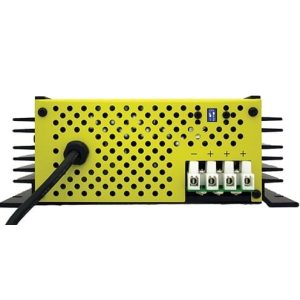 Samlex Amer Battery Charger, For 12 Volt Batteries, 3 Bank Charger, 120 Volt/ 230 Volt AC User Selectable Power Supply – SEC-1230UL