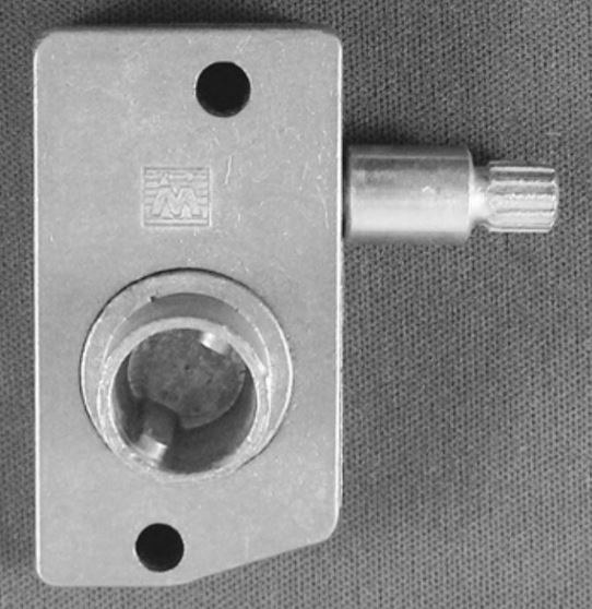 Strybuc Window Operator, Right Hand Window Type, Phillips Operator, Side Mount, 1/2 Inch Inside Diameter Hole with 11/16 Inch Hub Projection – 787CR