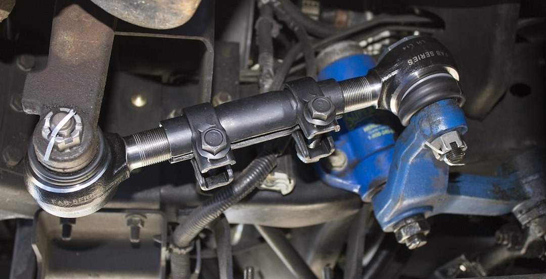 Super Steer Drag Link, Replacement for Super Steer SS27781 and SS407-16K 11 Inch Draglink on the P-Series Chassis, Adjustable – SS29132