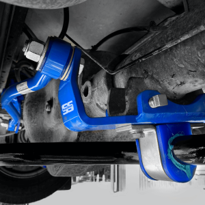 Super Steer Track Bar, Used to Eliminate the Side Shift of the Rear Axle Suspended on OEM Leaf Spring on the E-450 Chassis – SS450