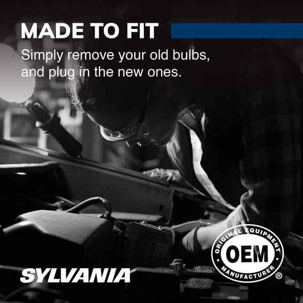 Sylvania License Plate Light Bulb, Silver Star ®, Incandescent, 168, Clear, Set of 2 – 168ST.BP2