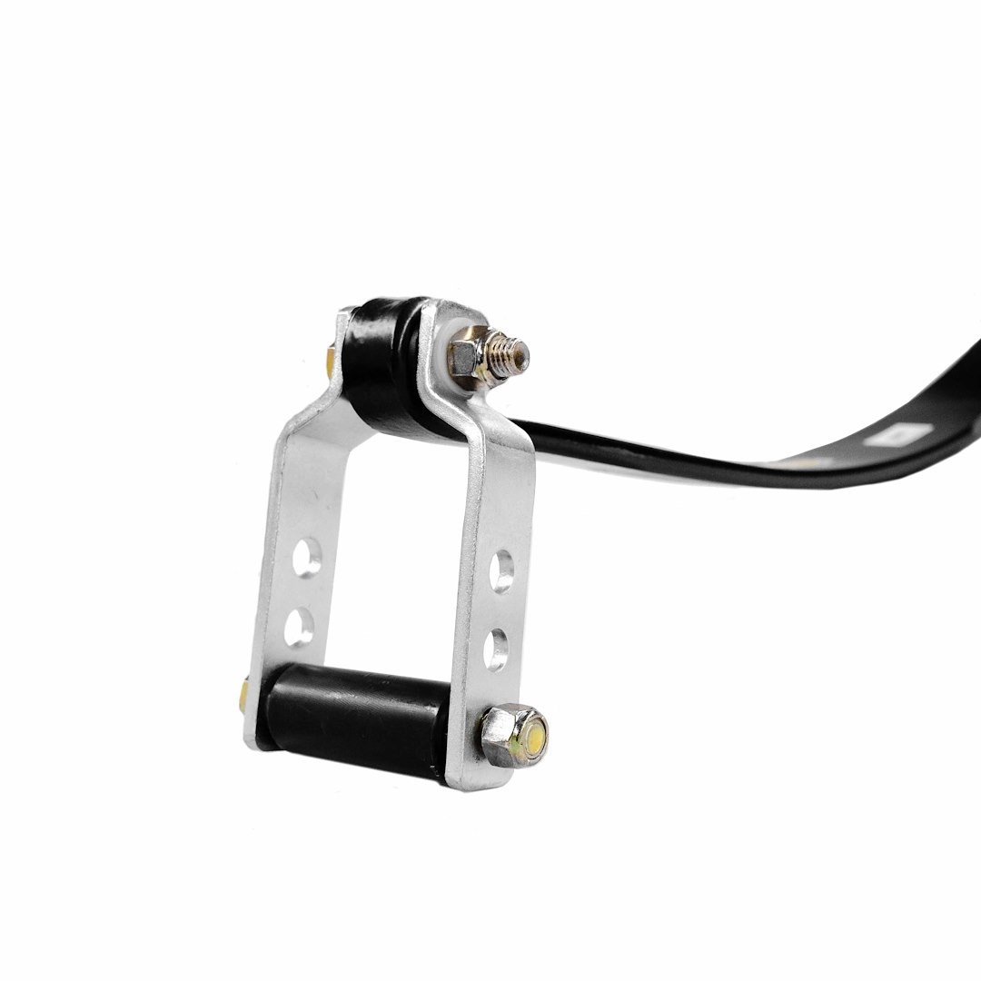Supersprings Helper Spring Kit, Leaf Spring Design, 1900 Pound Load Capacity (not to Exceed the Gross Vehicle Weight of the Vehicle), Steel – SSA55